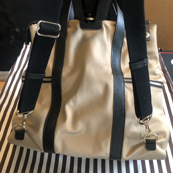 Henri Bendel Large Jetsetter Handbag/backpack - Picture 6 of 13